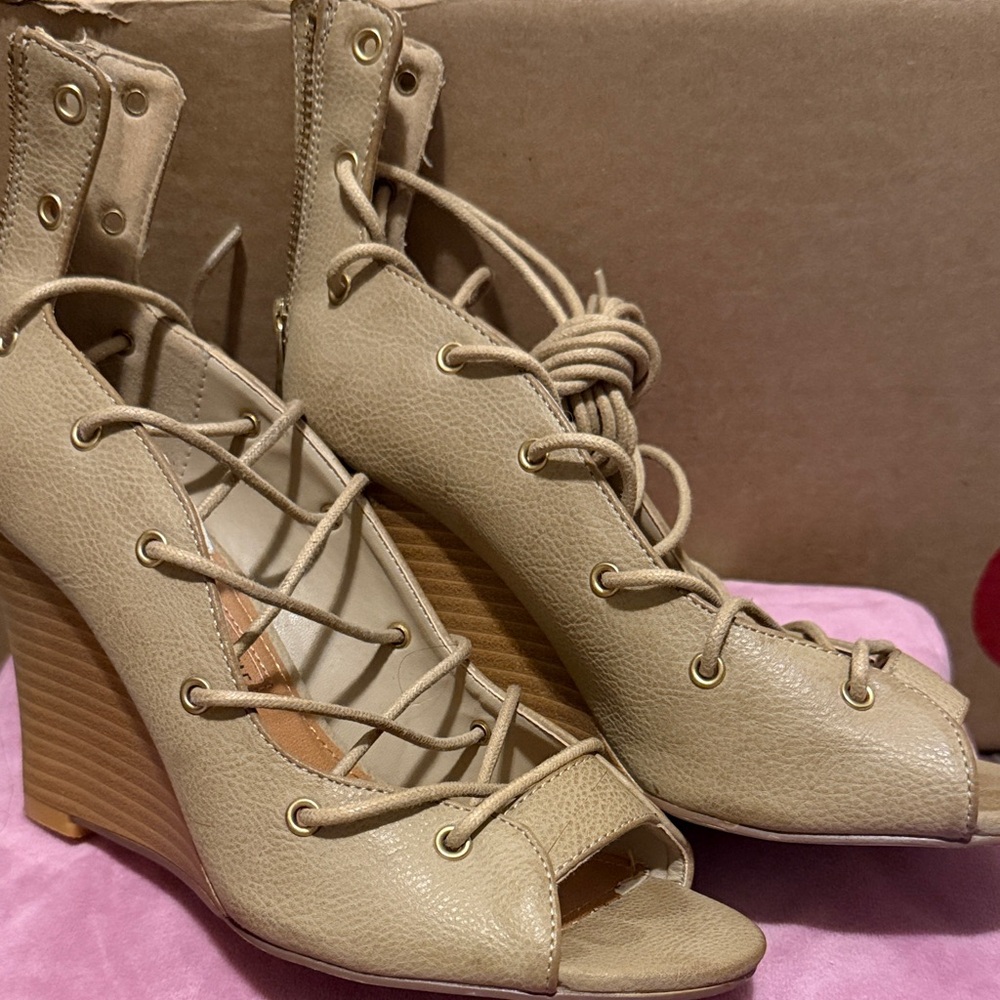 Leila Stone Tan Lace-Up Wedge Sandals